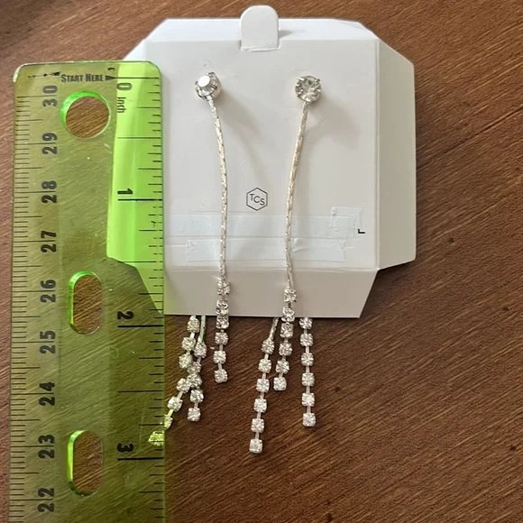 Rhinestone dangle earrings set - Picture 4 of 5